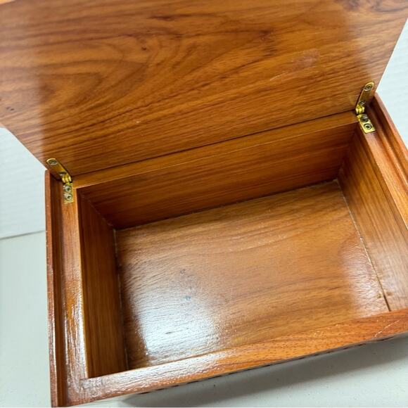 Vintage Botanika Wood Box Leopards Medallion Cigar Box Trinket Storage Brown - Picture 7 of 11